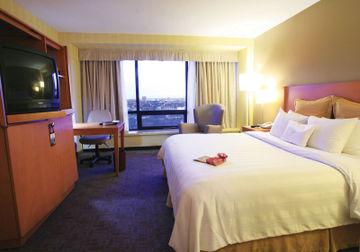 Delta By Marriott Centre Hotel 4*