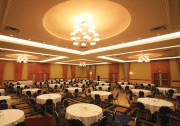 Hotel Delta By Marriott Centre
