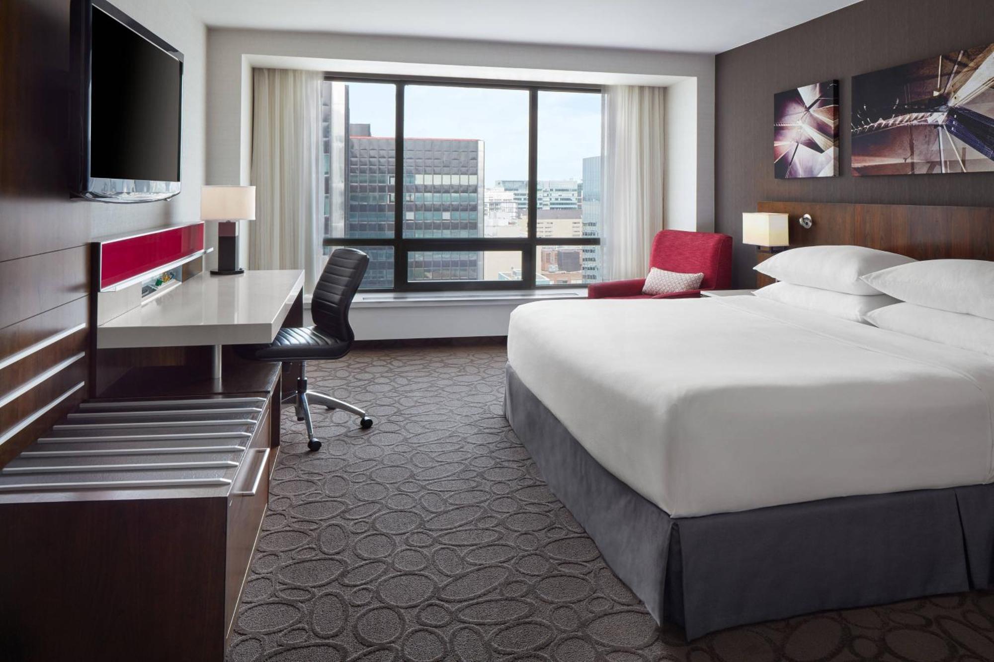 Delta By Marriott Centre 4*