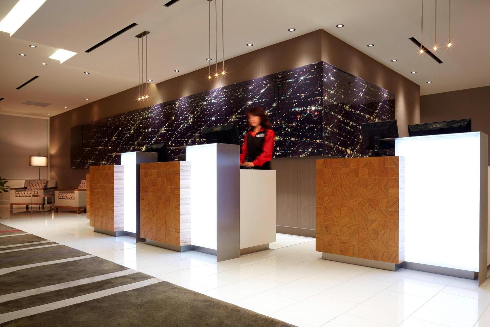 Delta By Marriott Centre Hotel